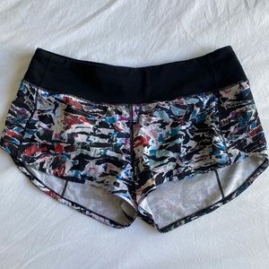 Lululemon Speed Up Low-Rise Short 2.5”